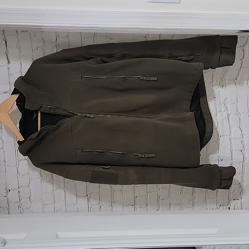 Men's hooded jacket size Xl